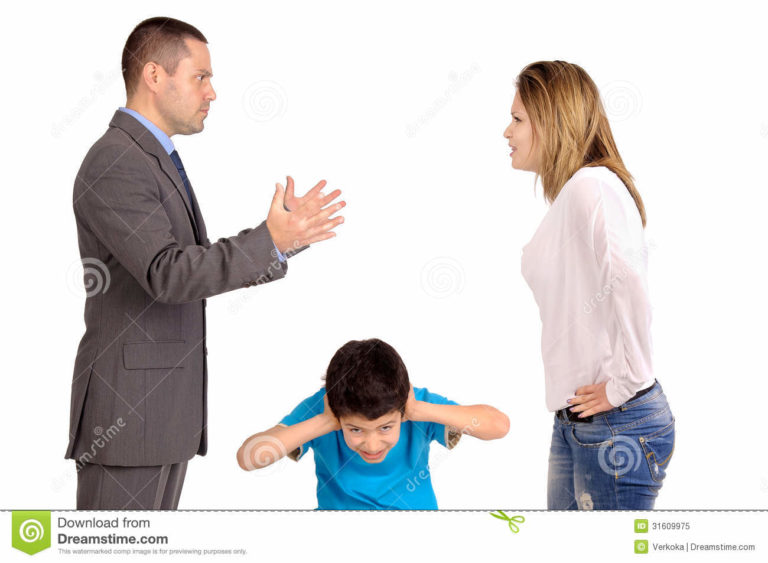 fight-couple-fighting-front-child