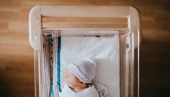 care-of-baby-in-delivery-room-teaser